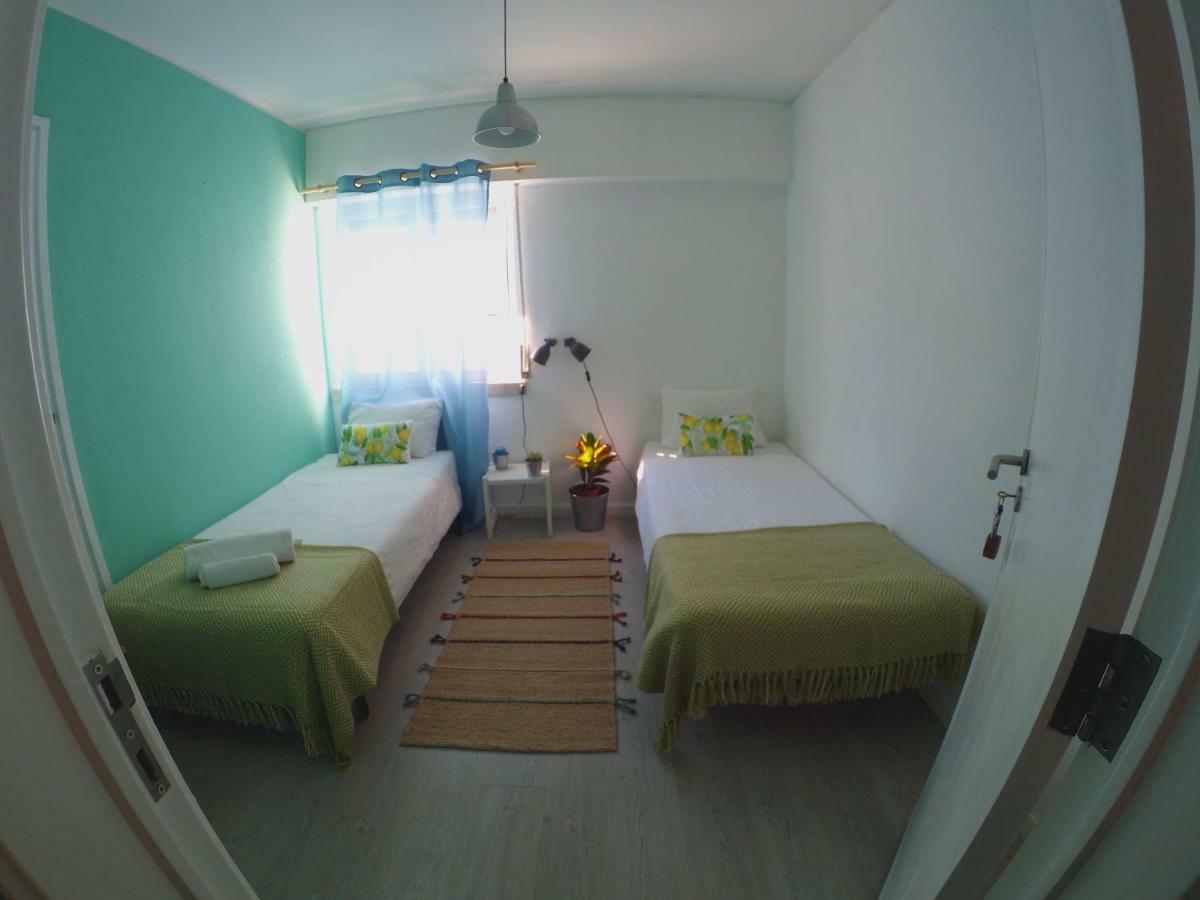 Lisbon Waves Surf Lodge Almada Dış mekan fotoğraf